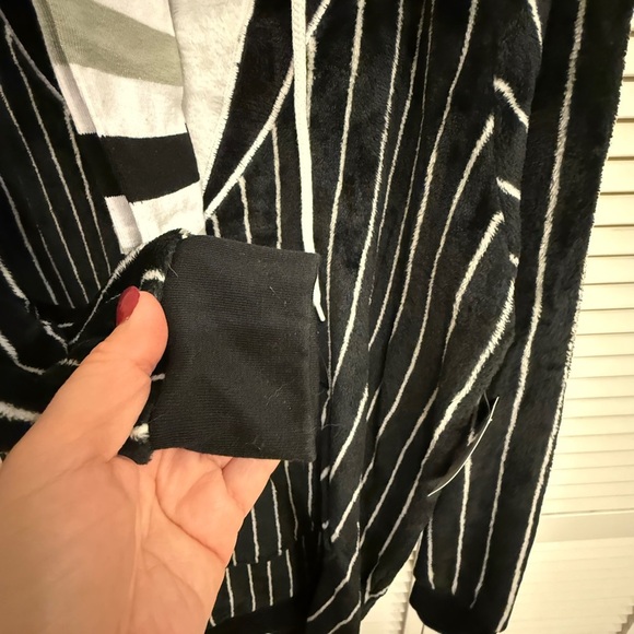 Disney Jack Skellington Nightmare before Christmas Pajama Set Socks NEW Sz 8/10 - Picture 8 of 14